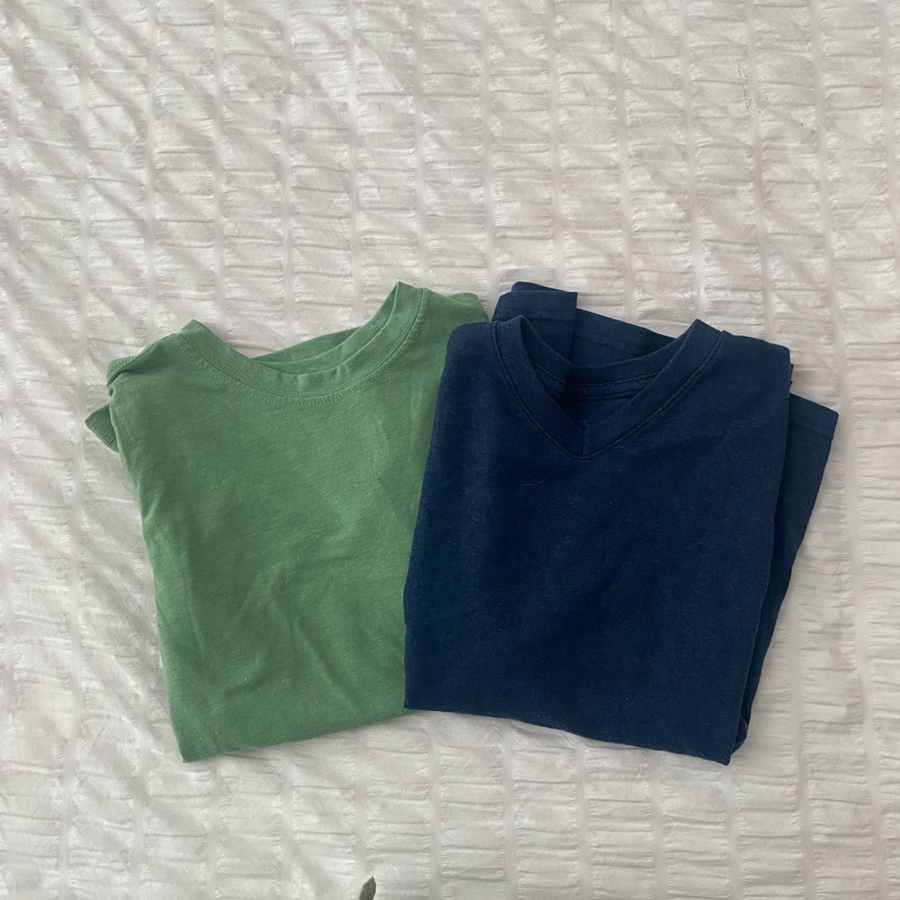 Fruit of the Loom Green and Blue Short Sleeve Tees